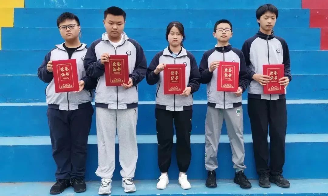 初202班班級之星_副本.jpg 圖片